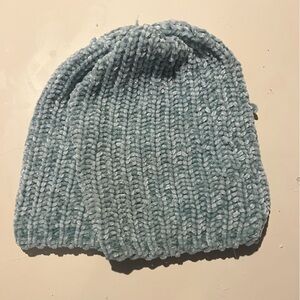 Seafoam knit beanie